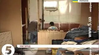 Переселенці: Родина з Криму "адаптувалися" в Ужгороді