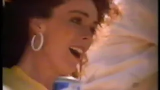 Fosters Lager Australian TV Commerical 1988