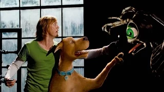 Red & Green Eye Skeleton Chases Scooby-Doo