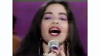 Perla Meu Primeiro Amor ao Vivo, Clube do Bolinha 1991 (Vídeo do Canal Mauricio Videos)