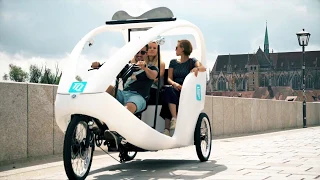 CRUISER – WERBUNG IN BEWEGUNG MIT DEM VELOTAXI