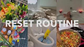 SUNDAY RESET ROUTINE 🌱 FALL deep clean, grocery shop, meal prep, fresh flowers, productive *relax*