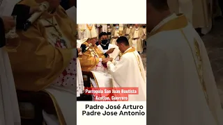 Sacerdote para siempre. Arturo Cornejo, Antonio Román.