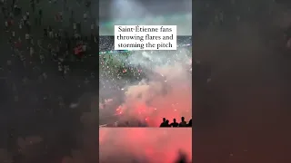 MOST DANGEROUS AND WORST PITCH INVASION IN FOOTBALL HISTORY 😱 ||ST ETIENNE FANS INVADING THE PITCH