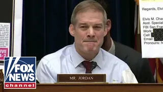 Jim Jordan confronts ex-Twitter execs: Why'd you take the Hunter Biden story down?