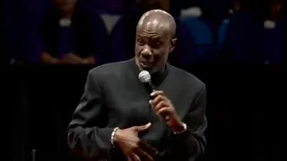 Bishop Noel Jones Preaching At The COGIC Holy Convocation And West Angeles COGIC Back To Back!