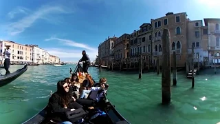 Venice Gondola Departure on the Grand Canal in 360