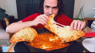 Giant Cast Iron Shakshuka FEAST with Cheesy NAAN Bread ! * Mukbang Eating Show *