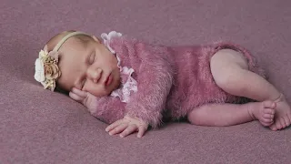 Lili - Újszülött videó