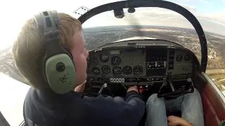 Landing a Grumman Yankee at KPNE