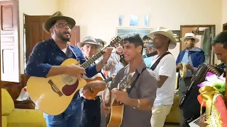 Folia de Reis Estrela de Ouro de Itapecerica-MG pedindo esmola para construção da Capela.