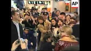 Madonna arrives in Japan