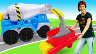 Новая бетономешалка Play-Doh - Маша Капуки Кануки строит дорогу! - Развивающие игрушки для детей