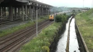 55022 Royal Scots Grey hauling The York Flyer