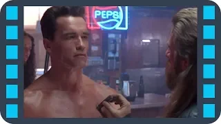 Т-800 vs байкеров в баре — Терминатор 2: Судный день (1991) Сцена 1/10 HD