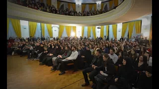 O nouă conferință susținută de Maica Siluana Vlad
