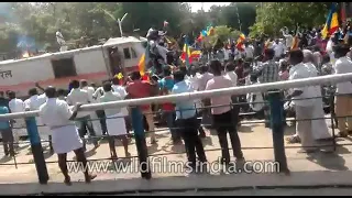 PMK supporters block train in Tamil Nadu | Cauvery Protest 11 April 2018