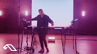 Ben Böhmer feat. JONAH - Home (Live from the König Galerie, Berlin)