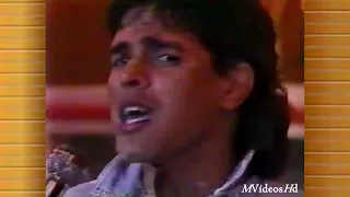 Zezé di Camargo canta "Nem dormindo consigo te esquecer" no Clube do Bolinha (1989) INÉDITO