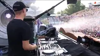 Coone en el mainstage de Tomorrowland 2018