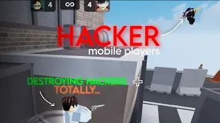 I CAUGHT Mobile Players HACKING in Murderers VS Sheriffs Duels..