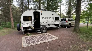 2021 R-Pod 190 arriving at camp ground and setting up