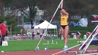 Womens Pole Vault at Barcelona 2020   Clara Fernandez Ortiz and others