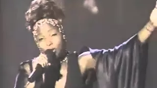 Mary J. Blige - Missing You (Live @ 1998 Lady Of Soul Awards)