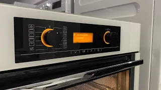 Духовой шкаф Miele с функцией пара с русским языком!