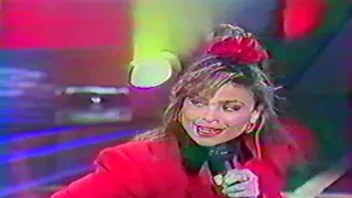 Paula Abdul - Opposites Attract (Live on TF1 France Sacrée Soirée May 16, 1990)