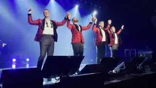 "It's Time to Say Goodbye!" - IL DIVO Melbourne [23 APR 2022]