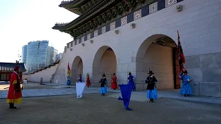 Travel Vlog in 4K - A Seoul’s Viewpoint: Gyeongbokgung Palace 景福宮有600年的歷史.  2019