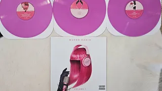 vinyl record unboxing: Nicki Minaj - Queen Radio: Vol. One 3 Violet LP 2023年7月7日