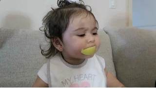 BABY VS LEMON