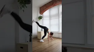 Scared of handstands? Try THIS! 🤸🏻‍♀️