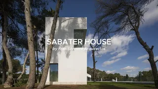 "Harmonious Elegance: Sabater House - A Contemporary White Residence in Alicante"