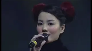 Faye Wong 王菲 / 那英  -  相約九八 1998 中央電視台 春節聯歡晚會