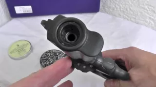 Unboxing a UMAREX  S&W Revolver 586-4 caliber 4,5mm (.177) Diabolo