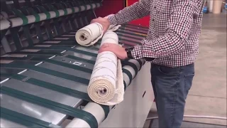 rolling 2 carpets side by side on the S type machines of lamac