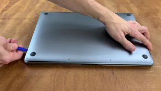 Apple MacBook Pro 2019 Tear Down / Backplate Removal
