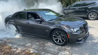 2018 Chrysler 300S 5.7 with Borla S -Type cat back exhaust BURNOUT!