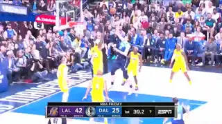 Boban Marjanovic finally dunks on Dwight Howard after two tries. Dallas vs LA Lakers 11.01.2020