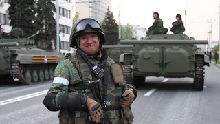 У Донецьку Моторола з бойовиками готуються до так званого воєнного параду