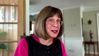 Iconic NYC subway voice describes gender transition
