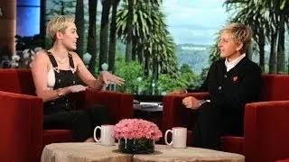 Miley Discusses Her Relationship with Liam Hemsworth