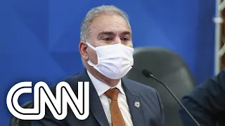 Queiroga diz que há 'excesso de vacinas' no Brasil | CNN PRIME TIME