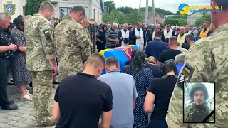 У Золочівському районі попрощалися із бійцем