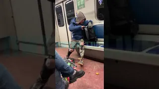 быдло в Питерском метро