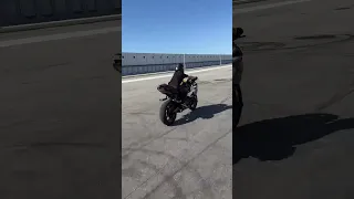 11 year old kid riding 600cc motorcycle!