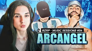 REACCIONANDO AL BZRP de ARCANGEL | Sara Macías